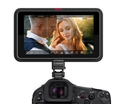 Atomos Ninja TX Go kamerára rögzíthető 5" HDMI monitor-rekorder (a vakusarus monitor-rögzítő nem tartozék)